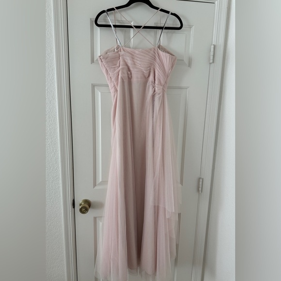 Blush pink Monique Lhuillier tulle bridesmaid dress - Picture 3 of 15
